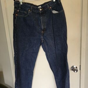 Levi's 550 Relaxed Fit Dark Wash 40 Waist 30 Inseam